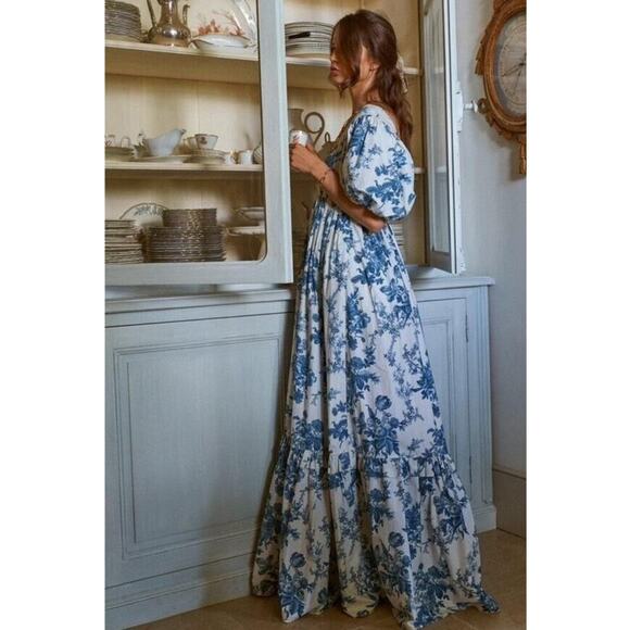 LoveShackFancy DANBURY Blue Floral Maxi Gown Dress Bridal Resort Vacation Sz 2 - Picture 4 of 16